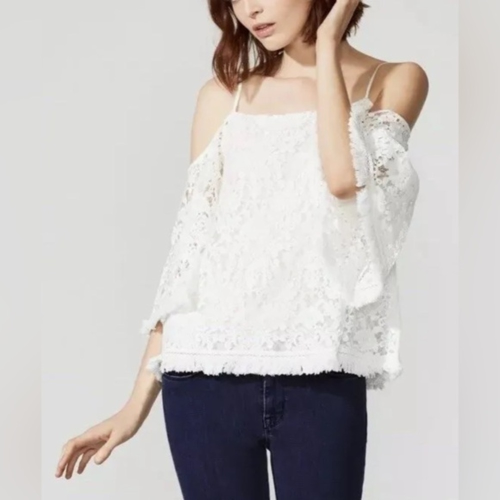 Bailey 44 Cold Shoulder Tusk Lace Top in White - M